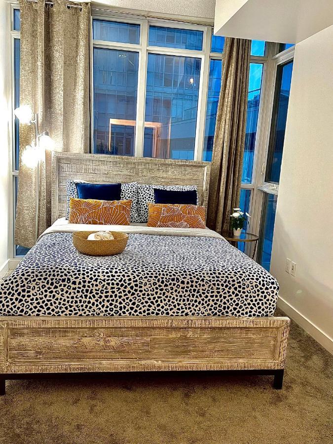 Stunning Condo Wit Amazing View 5Mins From Cntower Toronto Exteriér fotografie