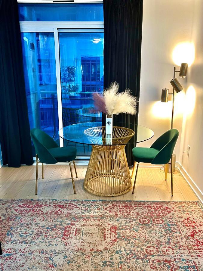Stunning Condo Wit Amazing View 5Mins From Cntower Toronto Exteriér fotografie