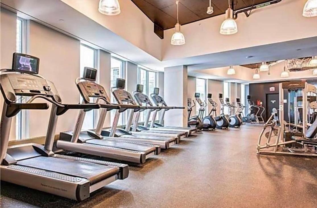Stunning Condo Wit Amazing View 5Mins From Cntower Toronto Exteriér fotografie